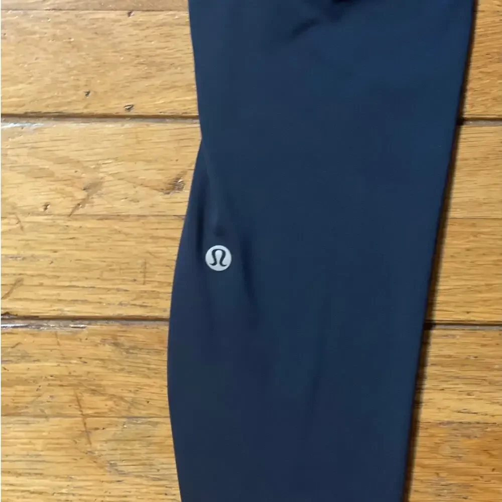 Lululemon Base Pace High-Rise Crop 23